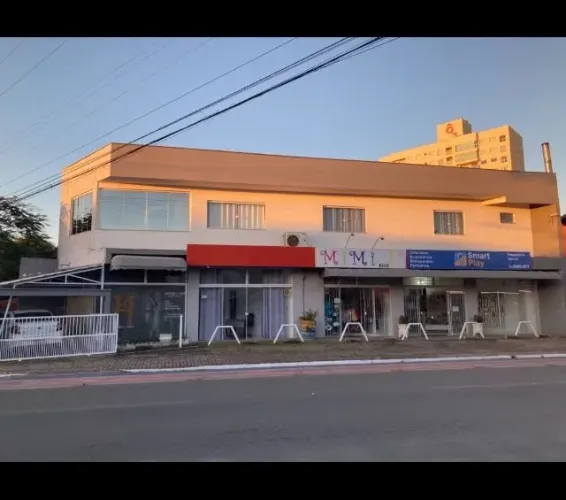 IMÓVEL COMERCIAL E RESIDENCIAL À VENDA NO CENTRO DE PENHA/SC!