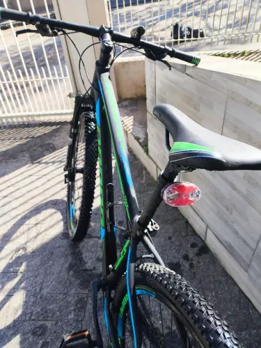 VENDO BIKE SEMI NOVA
