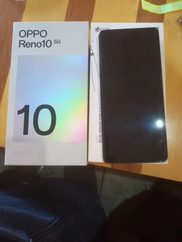 Celular OPPO 10 (256 giga) em ótimo estado, com capinha e carregador original 