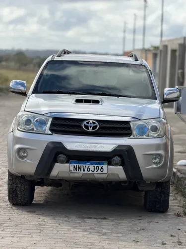 Toyota Hilux SW4 SRV D4-d 4X4 3.0 TDI Dies. AUT 2010