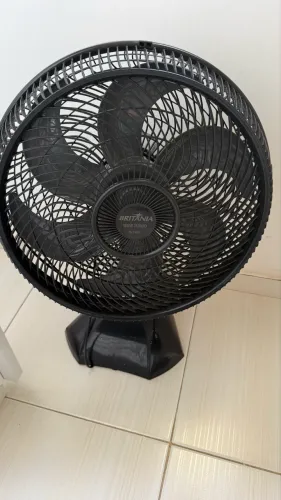 Vende - se ventilador da Britânia