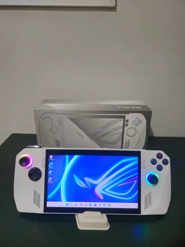 Rog Ally z1 Extreme