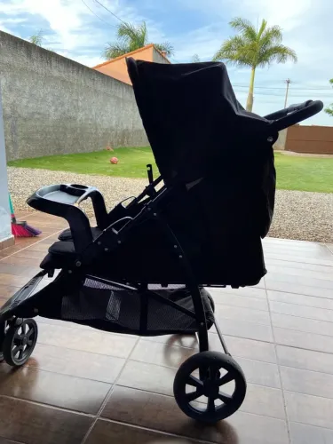 Carro de bebê Galzerano