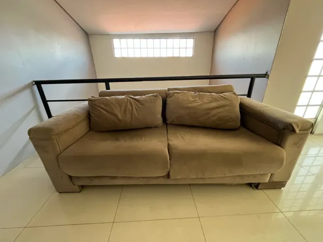 Sofá 4 lugares