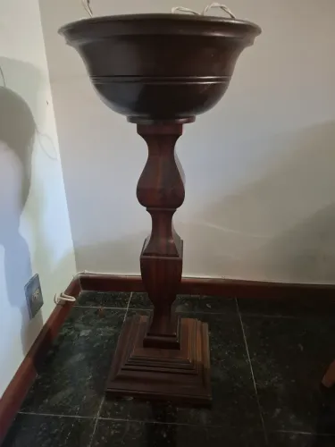 Cuba antiquário madeira 