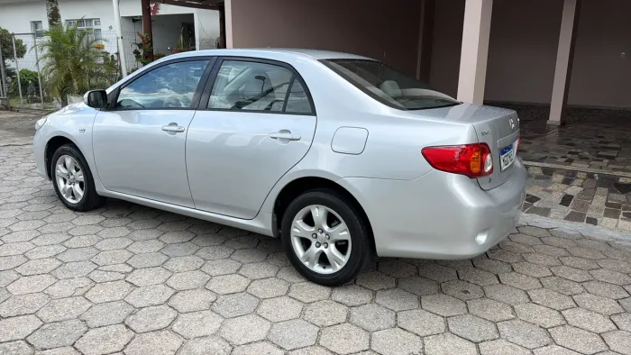 Toyota Corolla XEI 1.8/1.8 Flex 16V Aut. 2010