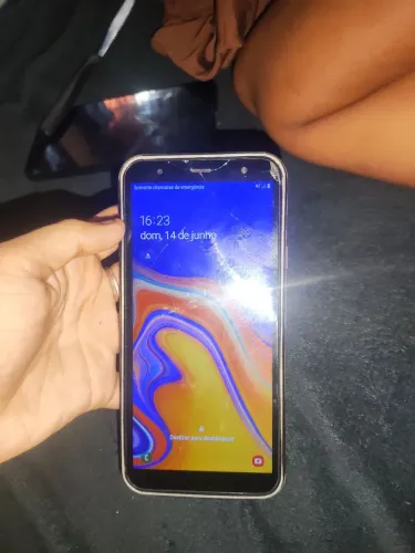Vendo celular quebra galho 