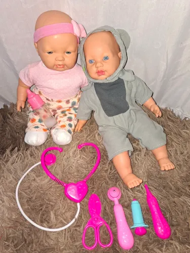 Kit 2 Bonecas Bebês