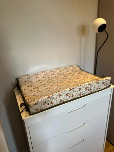 Trocador e ninho de bebê