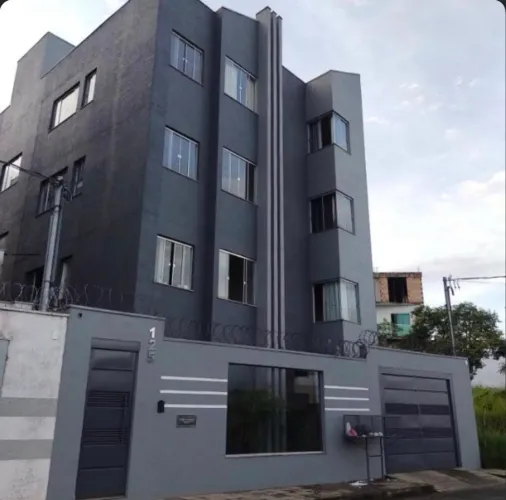 Apartamento para Venda, 2 dormitórios, 1 banheiro, 1 vaga, área total 75,67 m²