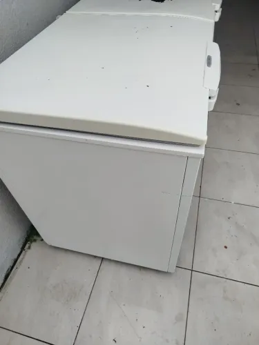 Freezer horizontal Eletrolux H550 220v