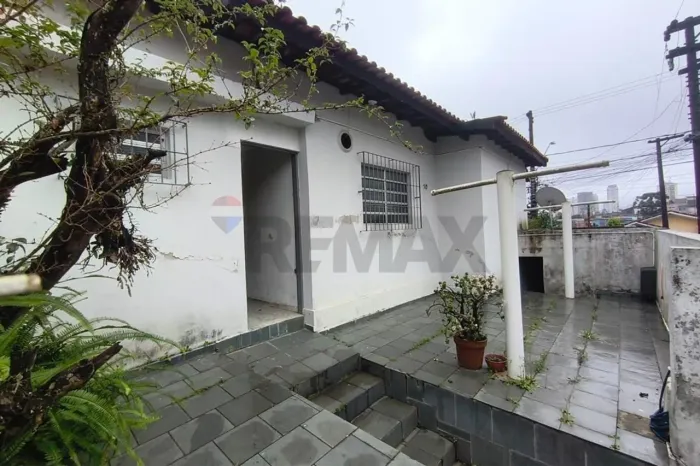 Excelente casa individual para locação no Jardim Santa Lídia/Mauá