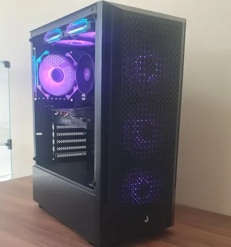 PC GAMER RYZEN 5 3500X + RTX 580 8GB + 2X8GB 3200MHZ MANCER + A520M MANCER + 500GB NVME