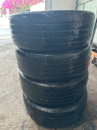 Pneus Goodyear 205/55r16. 130,00. cada