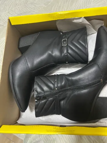 BOTA PRETA NOVÍSSIMA TAM 35