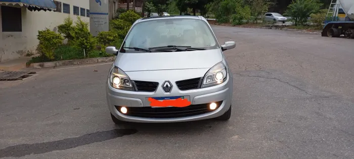 Renault Scenic Grand Dynamique 2.0 16V 5P Aut. 2009