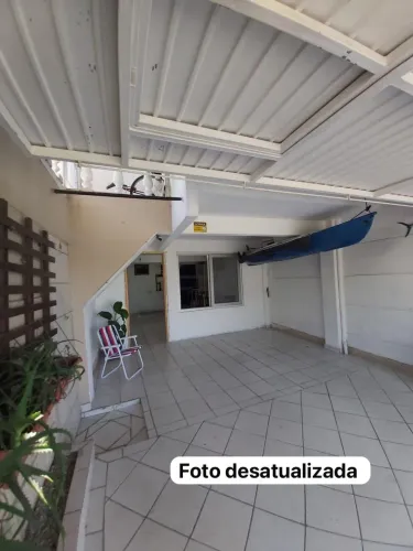 Casa para aluguel anual na Praia da Armação