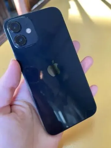 iPhone 12 novinho