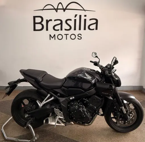 HONDA CB650R E-Clutch 2026/2027 ABS - 1.697KM