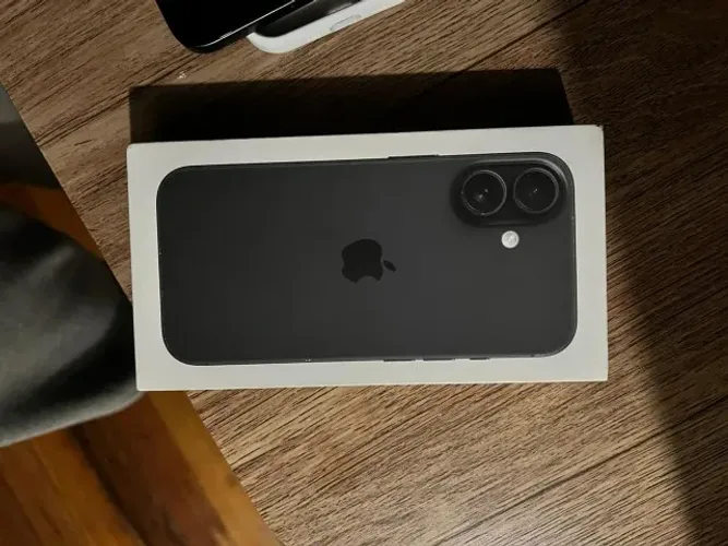 Iphone 16 Preto