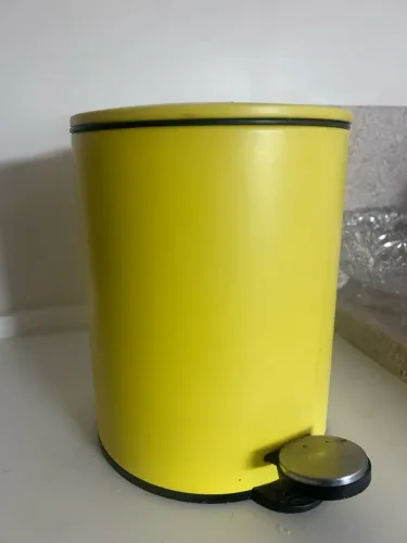 lixeira amarela 5l