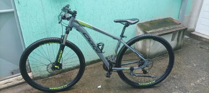 Bicicleta OGGI HDS QUADRO 17 ARO 29