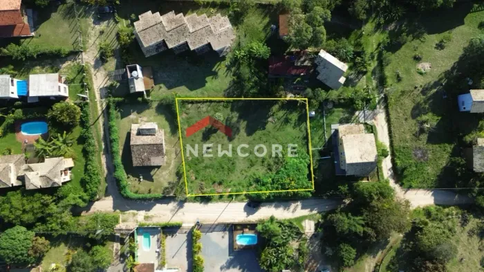 Lote em Rua Salomão De Souza - Praia do Rosa - Imbituba/SC