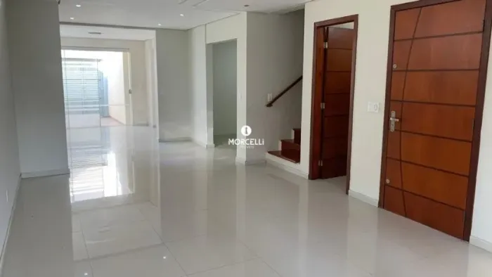 Casa em condomínio