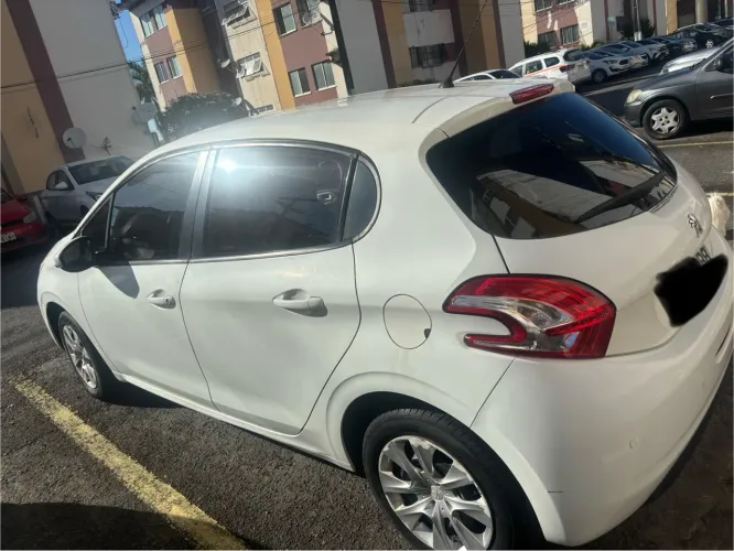 Peugeot 208 Active/active Pack 1.5 Flex 8V 5P 2014