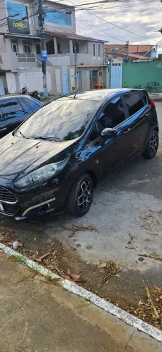 Ford Fiesta 1.5 16V Flex Mec. 5P 2015
