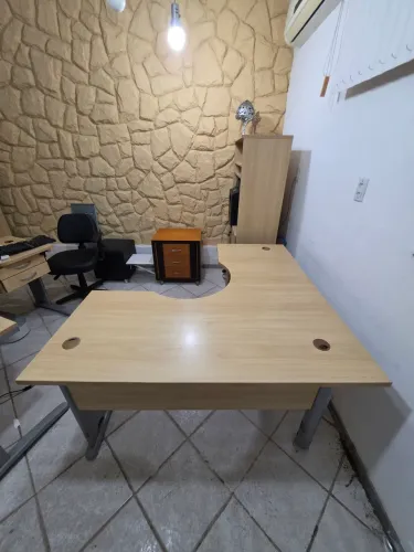 Mesa escritorio estação de canto