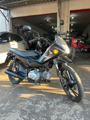 POP 110I 110I ES PRETA 2023/2023