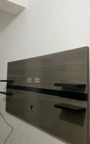 Estou vendendo um painel em ótimo estado.