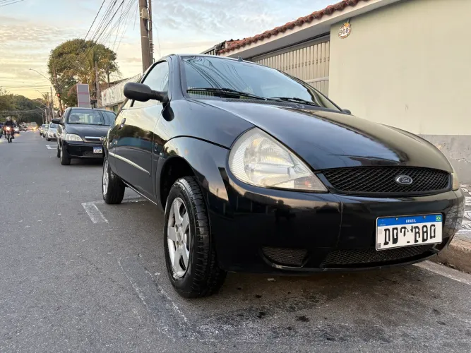 Ford KA GL 1.0i Zetec Rocam 2005