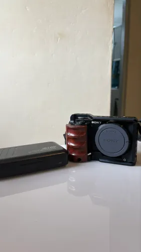 Câmera Sony Zve10