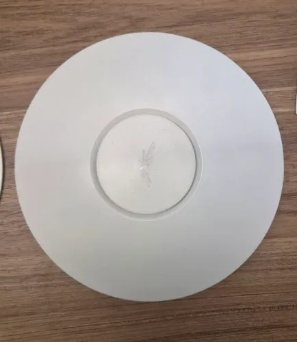 Access Point Ubiquiti UniFi AP-PRO Dual-Band - Ótimo Estado