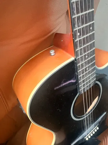 Violão tagima