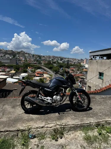 OPORTUNIDADE - CG FAN 160 2024 baixo Km 2 dono
