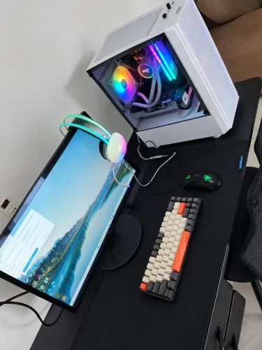 Pc game top semi novo