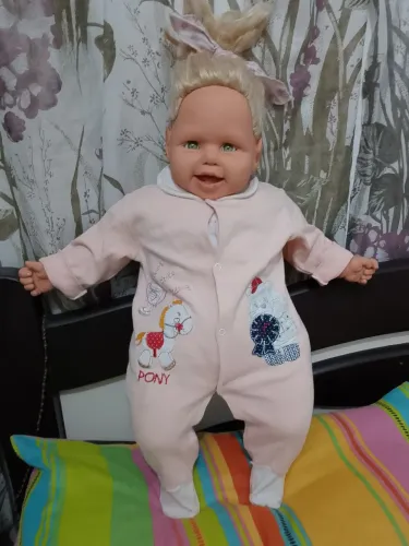 Boneca meu Bebê. 70,00