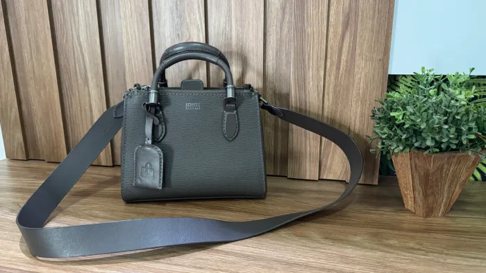 Bolsa Schutz 
