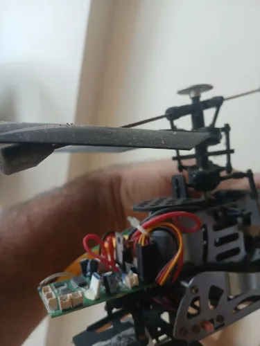 Helicóptero v912 