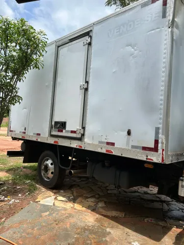 Caminhão bom pra trabalhar ganhar dinheiro 