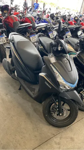Yamaha Fluo zero km 2026/27 híbrida