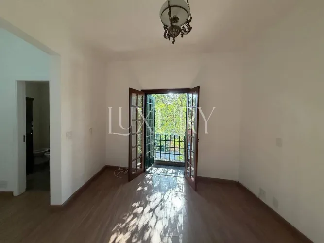 Casa à Venda ou para Alugar no Jardim Paulistano, 100 m², 2 quartos sendo 1 suíte, 1 vaga