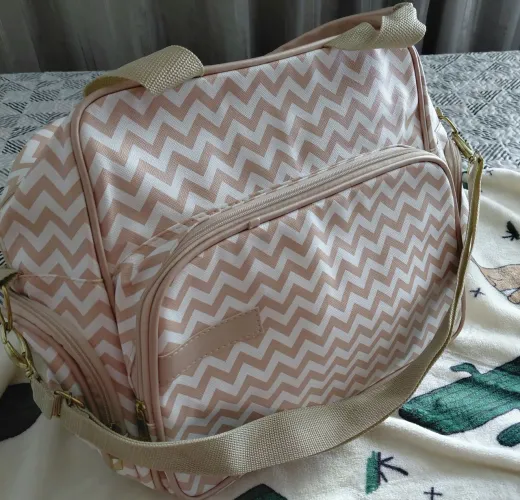Por. 160. -  Bolsa bebê  -  marca