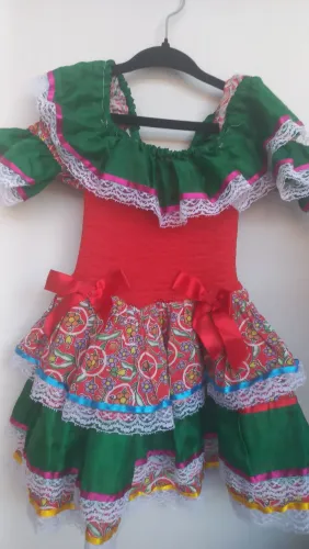 Vestido junino infantil