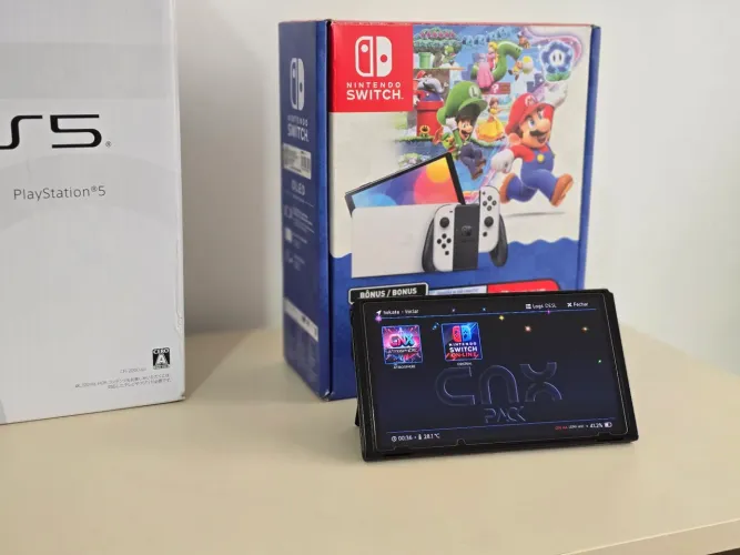 Nintendo switch OLED desbloqueado impecável