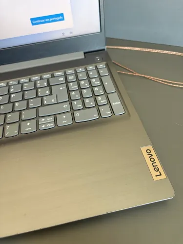 Notebook Lenovo V15 G1 Intel Core i3 4GB 256GB