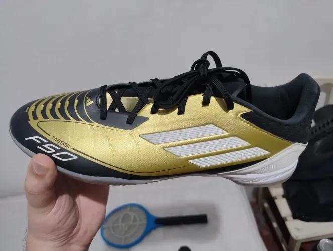 Chuteira Messi F50 League Society